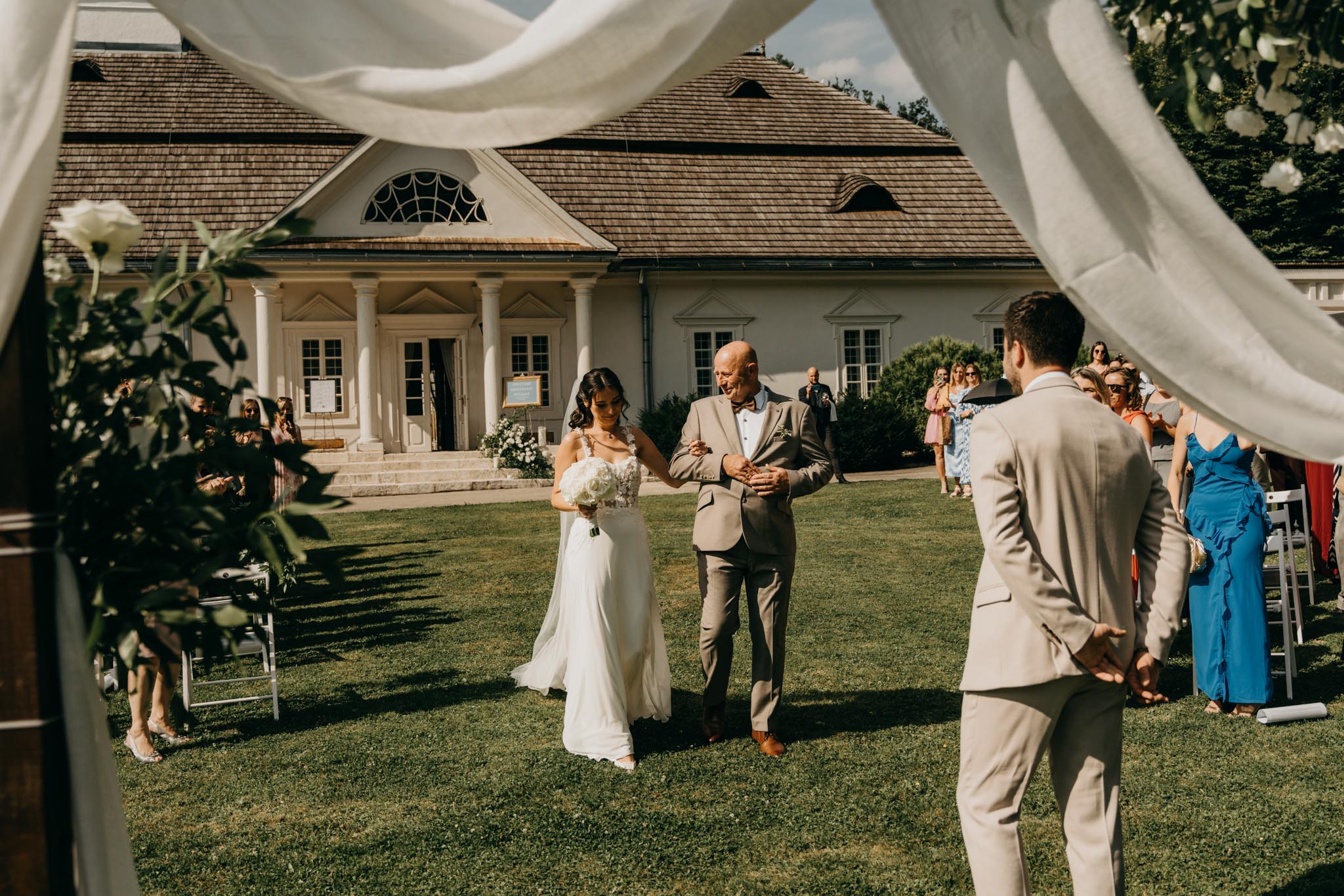 Julia & Lucas wedding photo